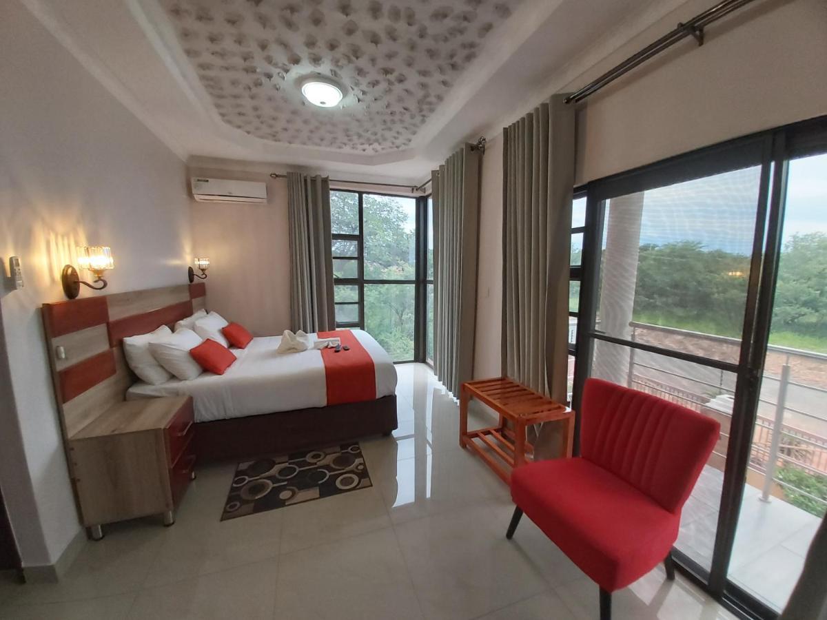 Top Stay Inn Kasane Extérieur photo