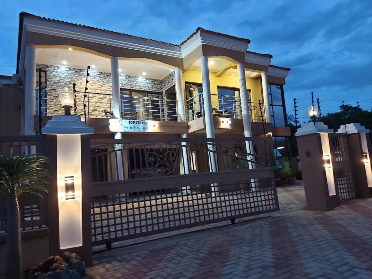 Top Stay Inn Kasane Extérieur photo
